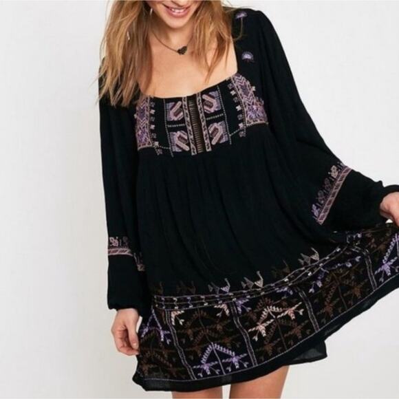 NWT Free People Rhiannon Babydoll Embroidered Dress - Picture 7 of 7